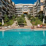 Apartment Comfortable With Sea View In Dolce 2 Sveti Vlas